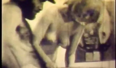 金髪slut若いアマチュア映像 中出し アニメ